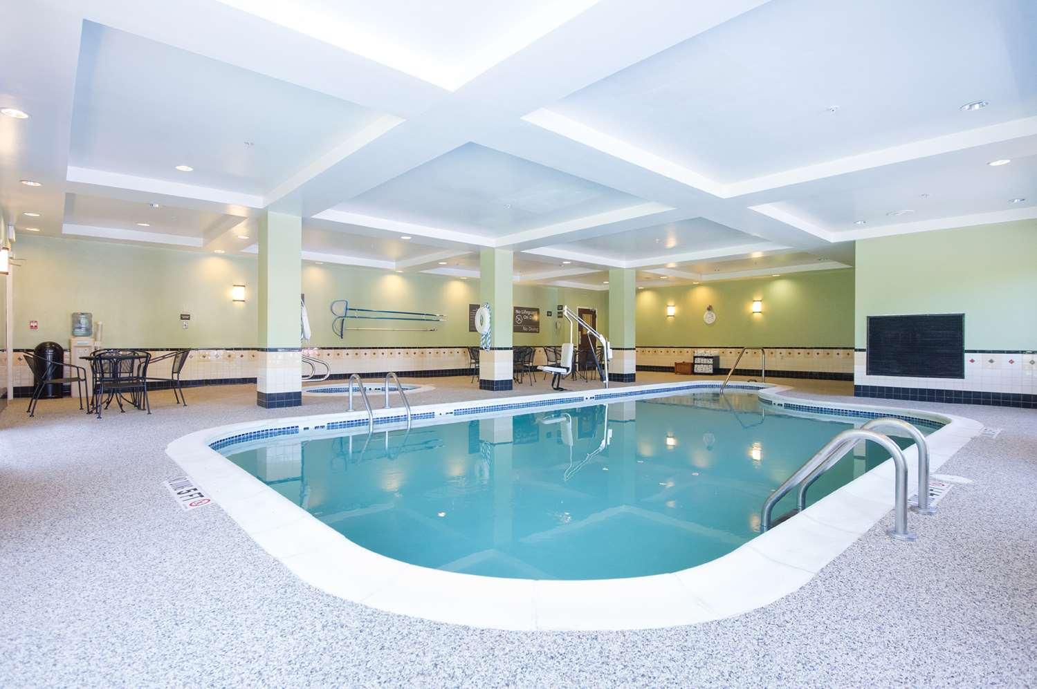 swimming pool spa