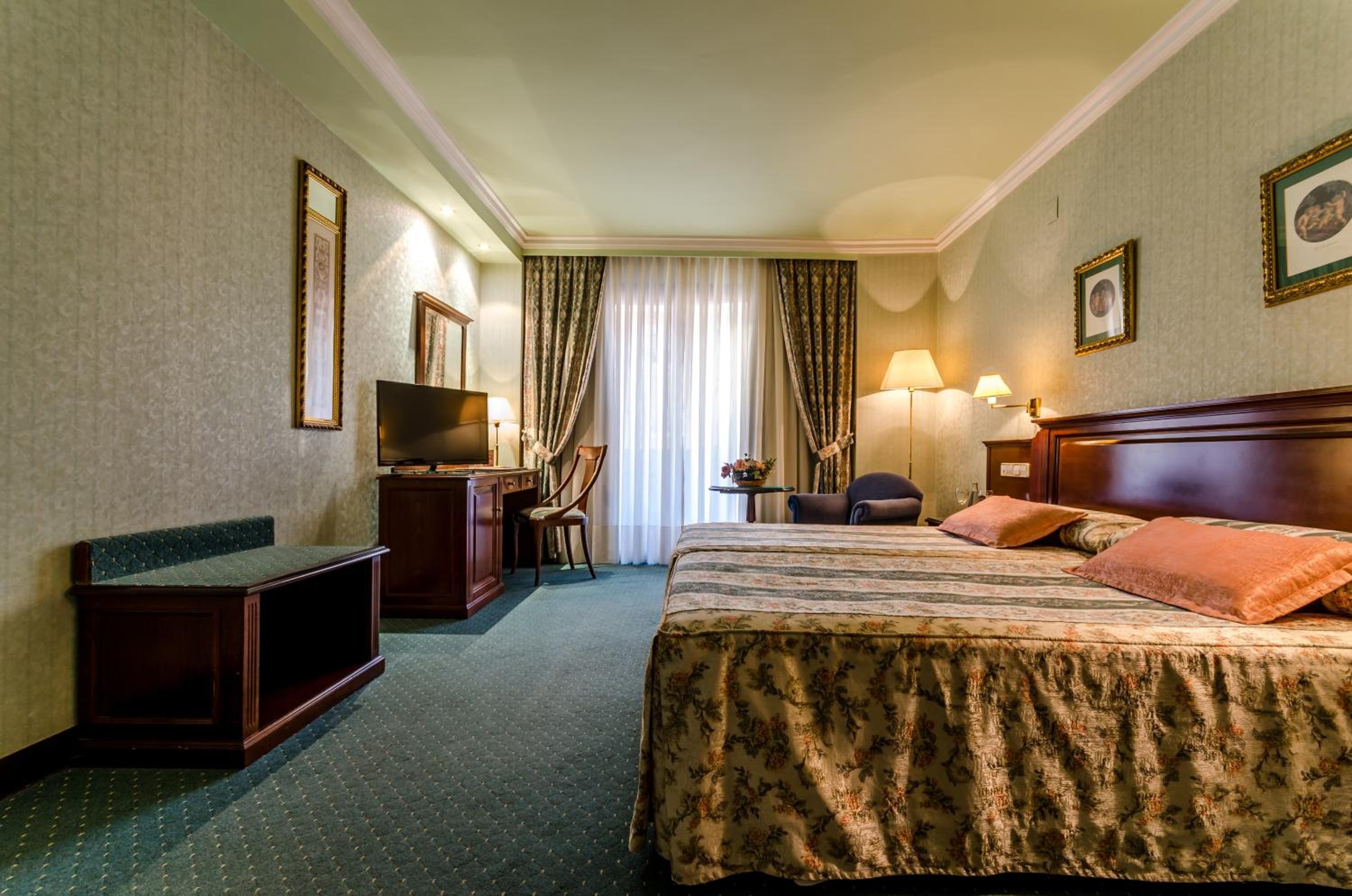 rooms