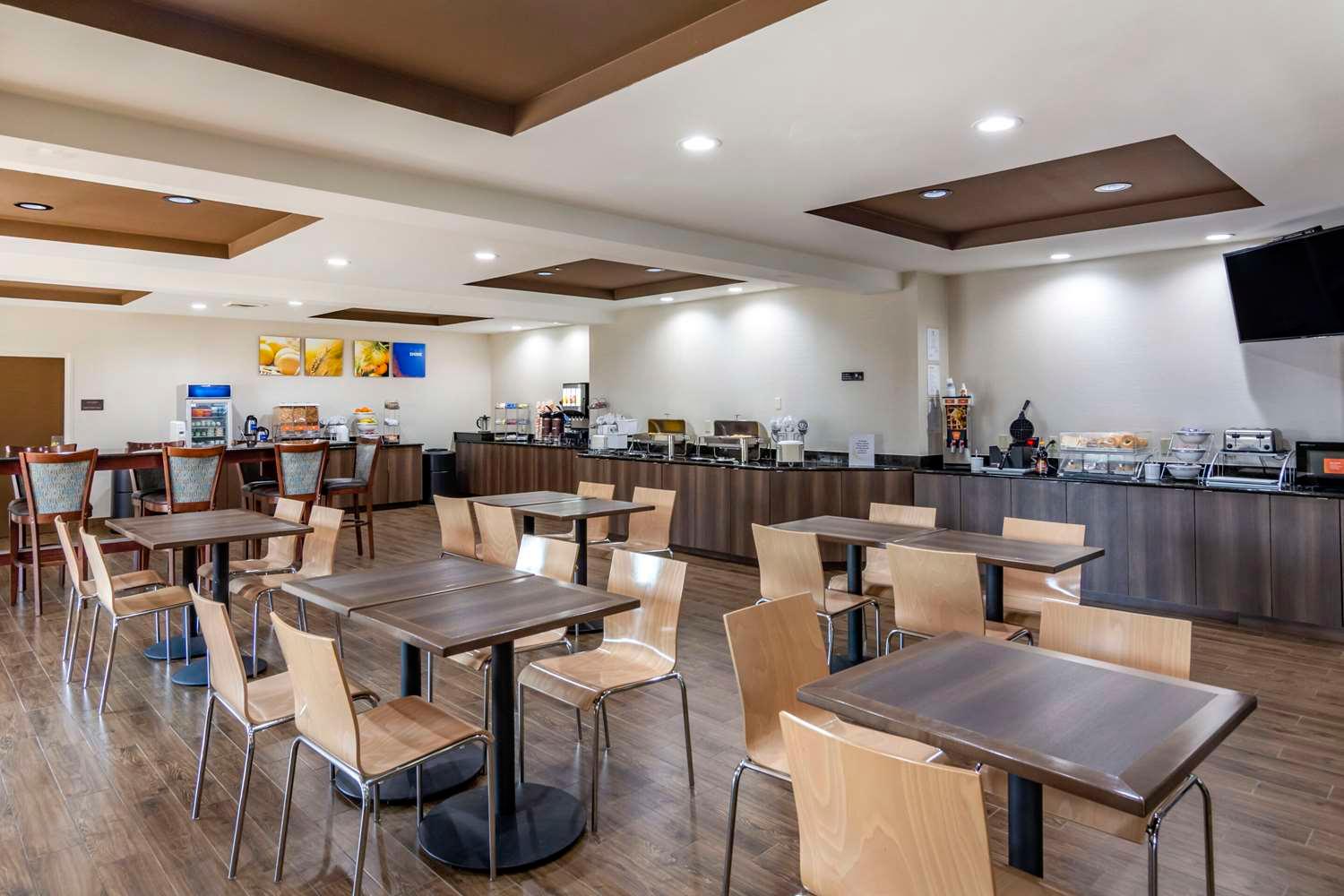 restaurant cafeteria