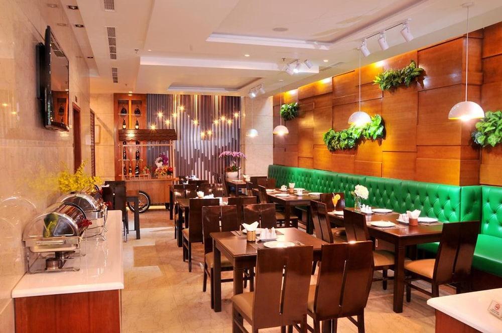 restaurant-cafeteria
