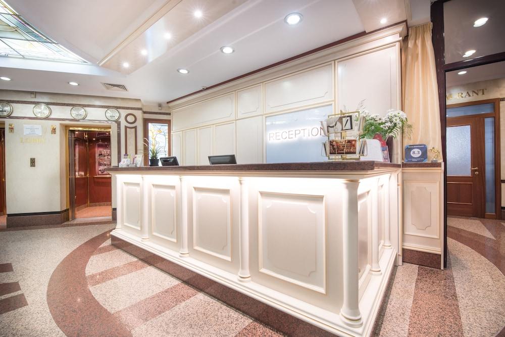 lobby