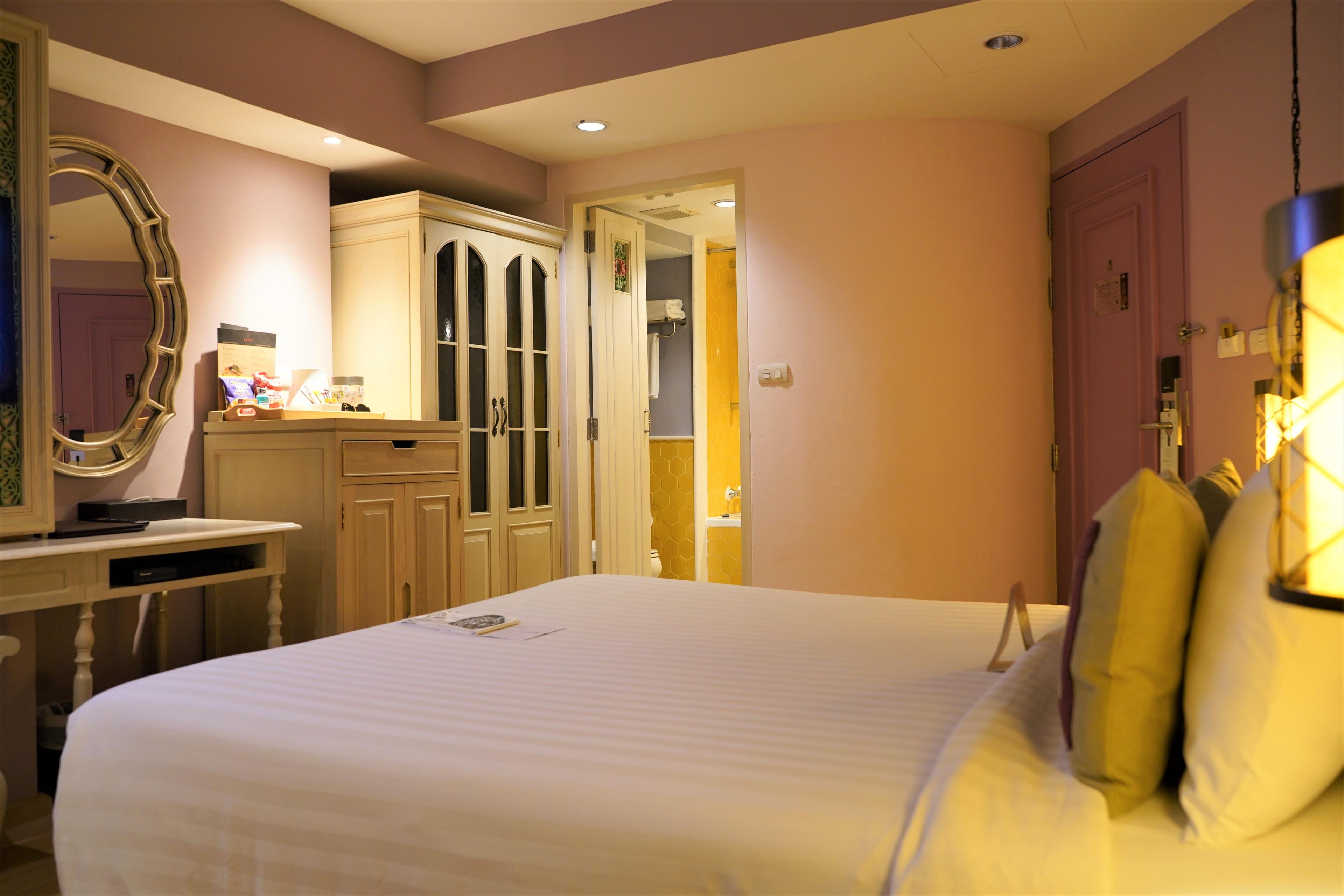 rooms