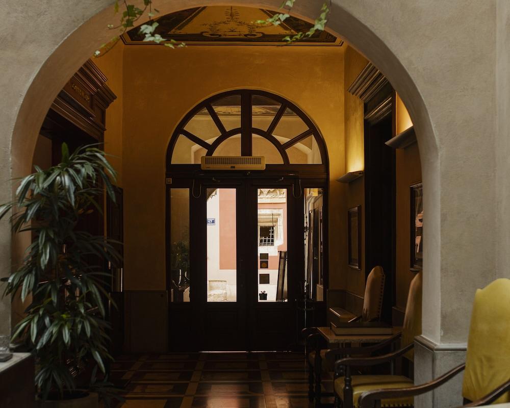 lobby