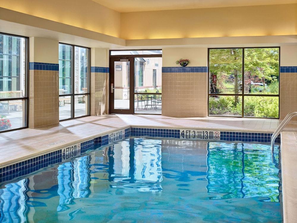 swimming pool spa