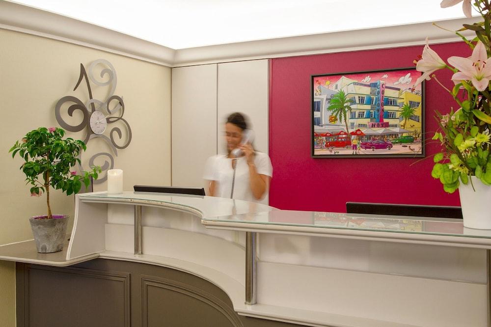 lobby