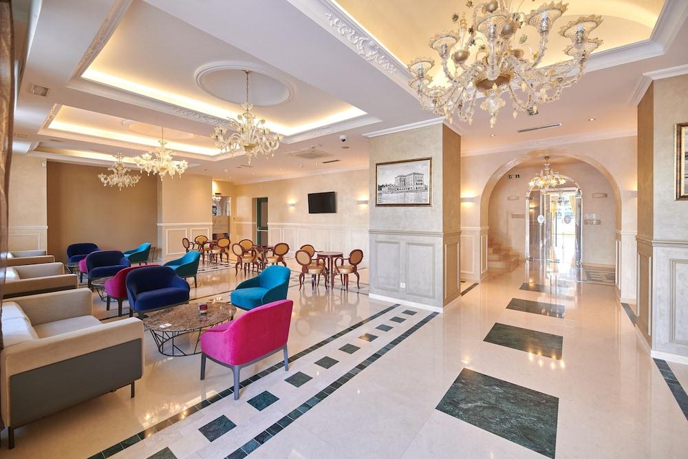 lobby