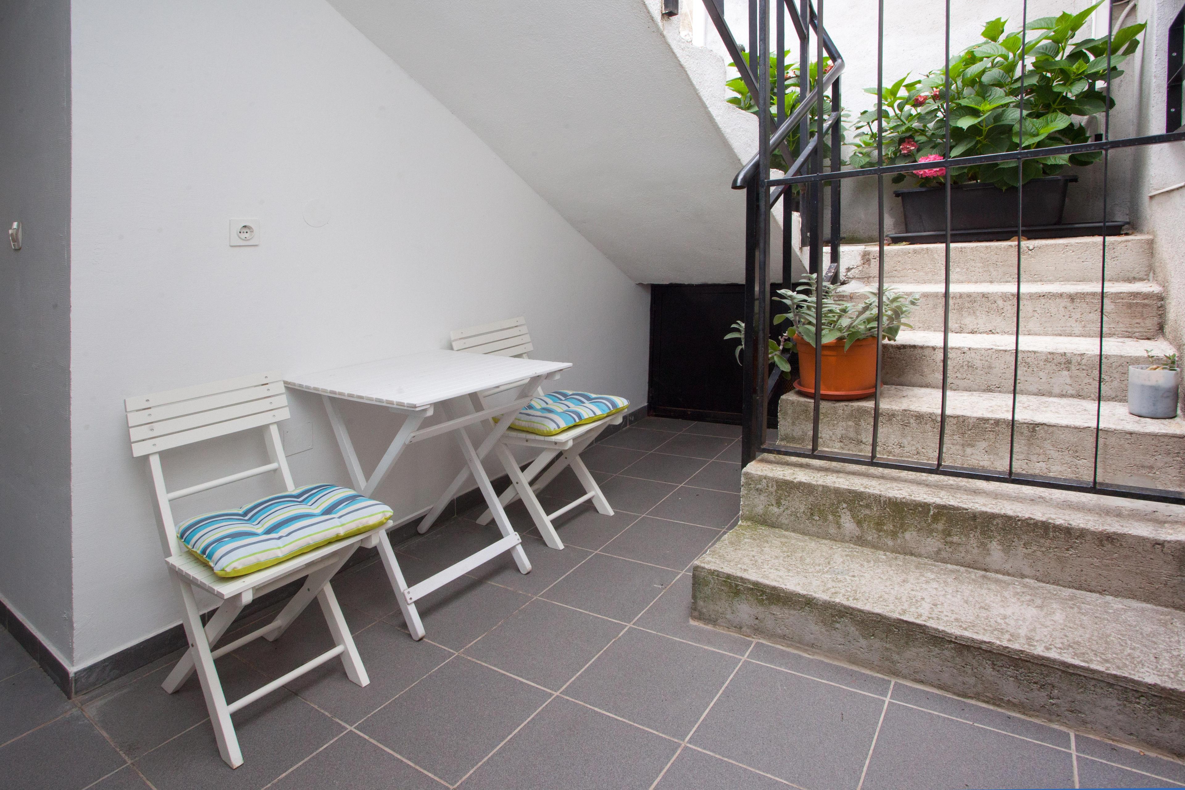swimming pool spa