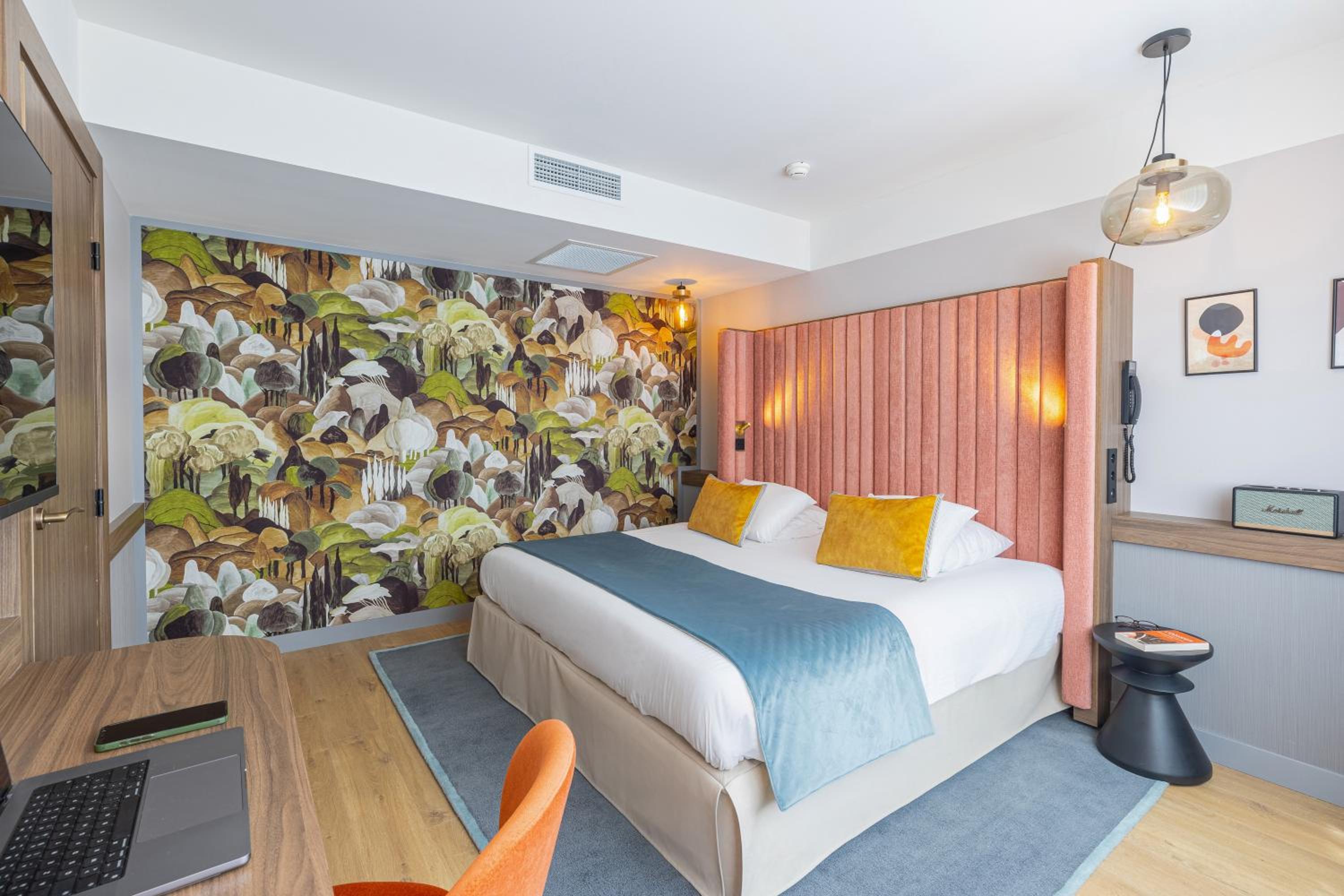 rooms
