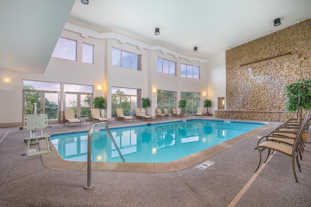 swimming pool spa