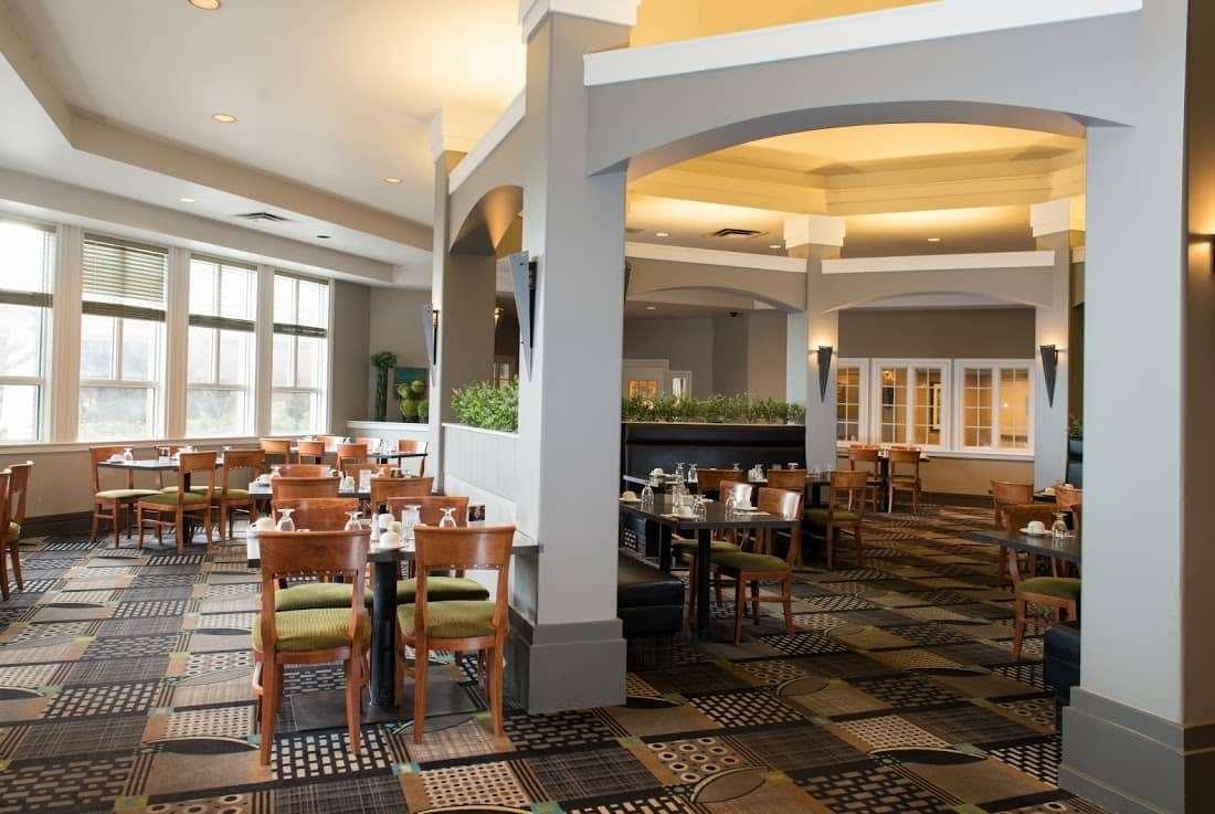 restaurant cafeteria