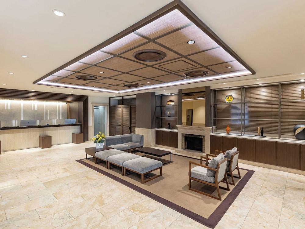 lobby
