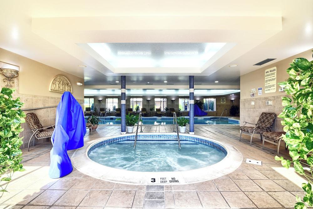 swimming pool spa