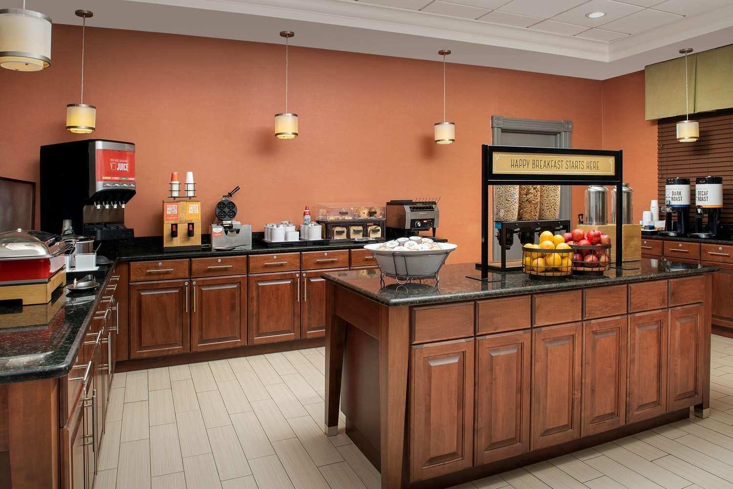 restaurant cafeteria