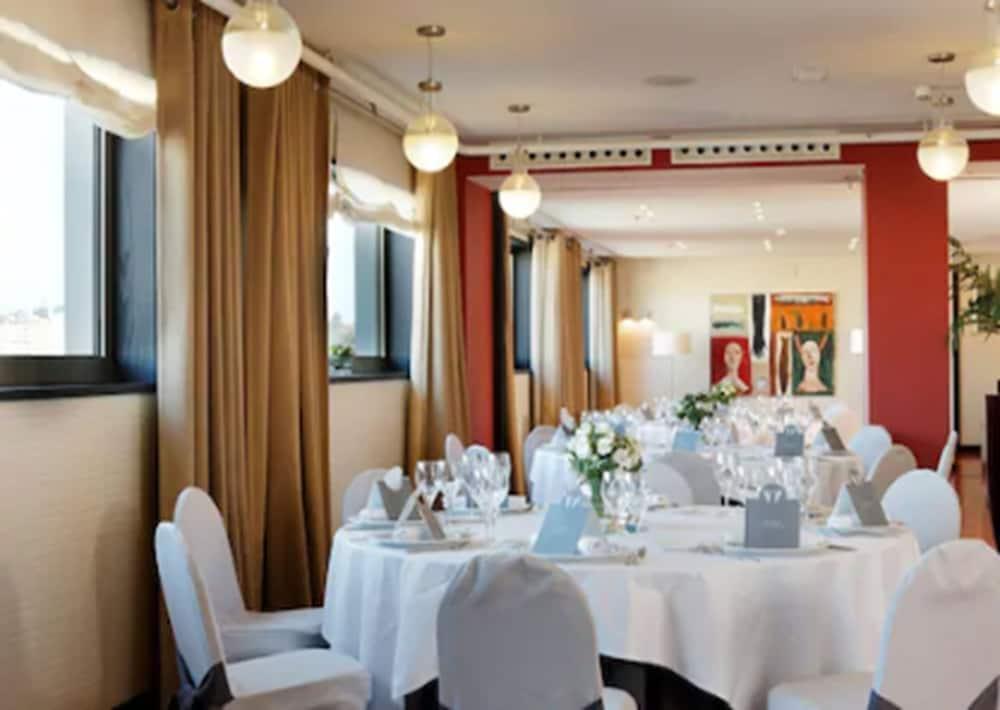 restaurant-cafeteria