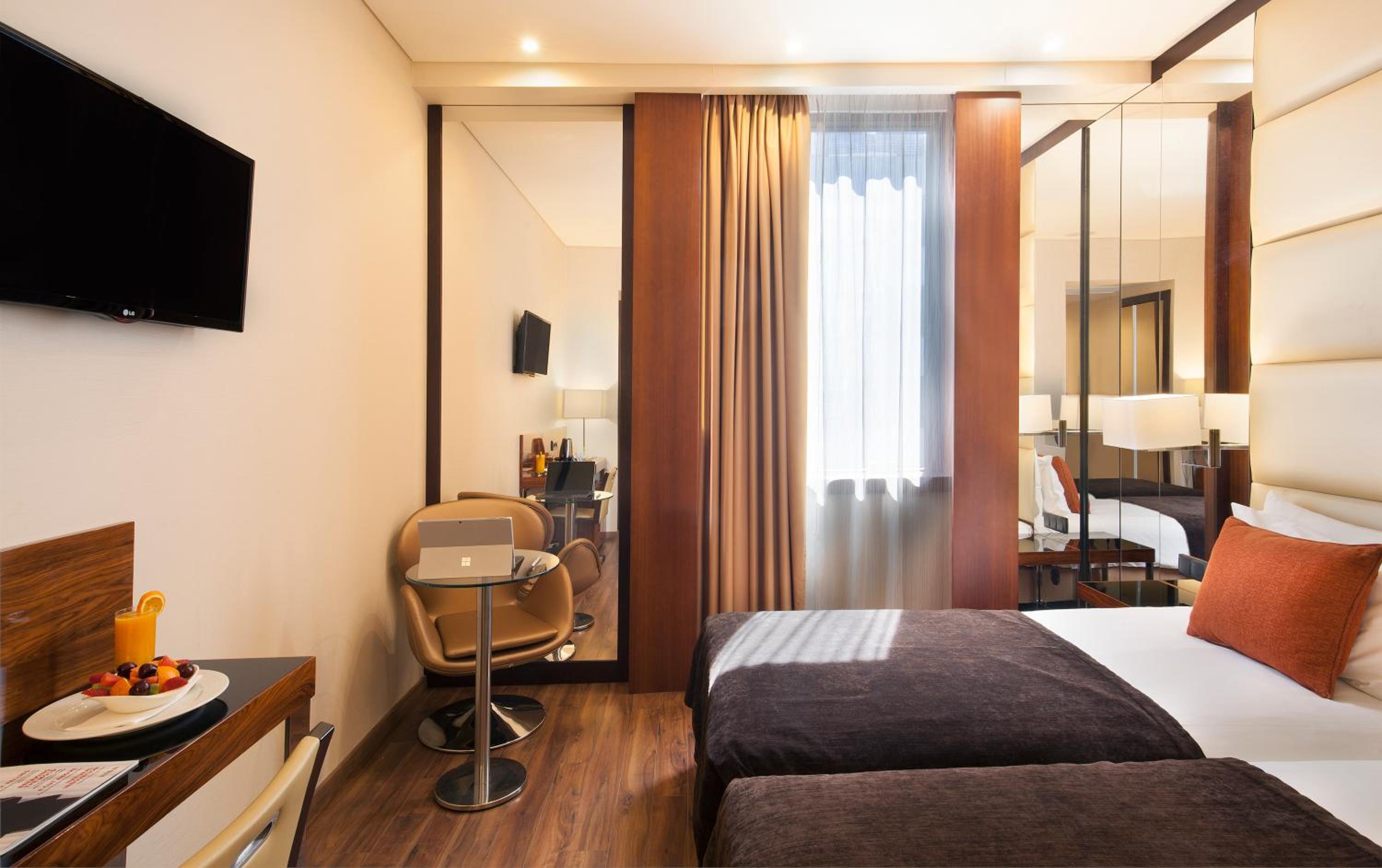 rooms