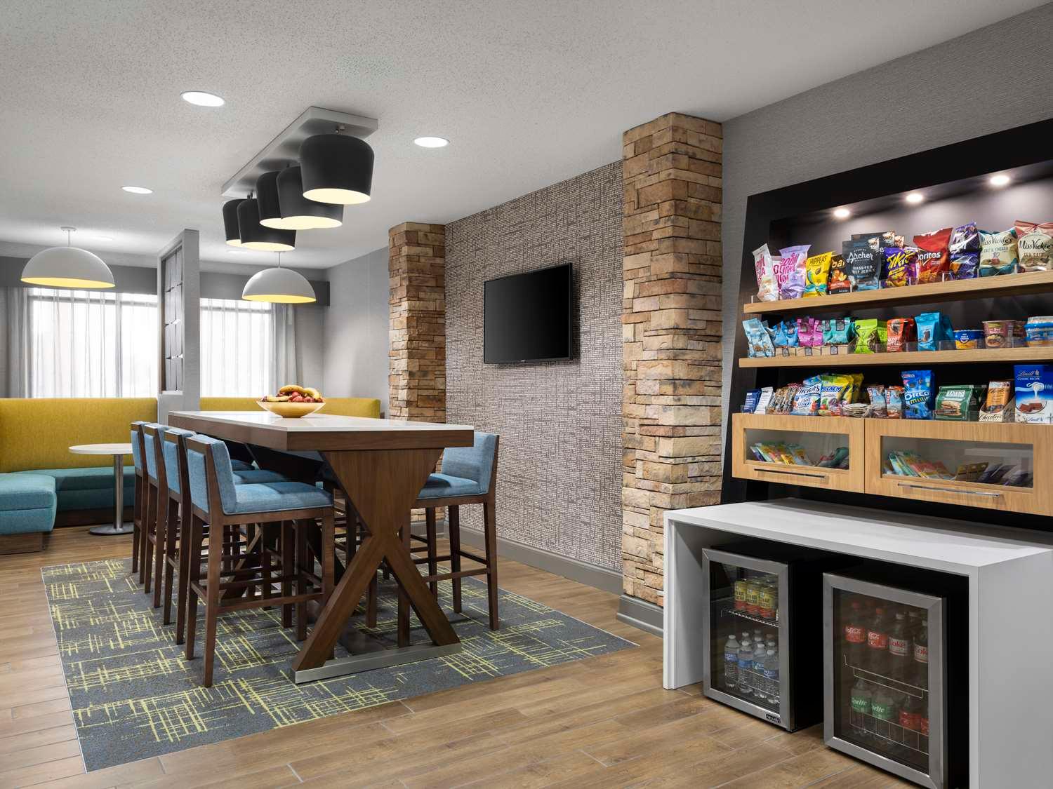 restaurant cafeteria