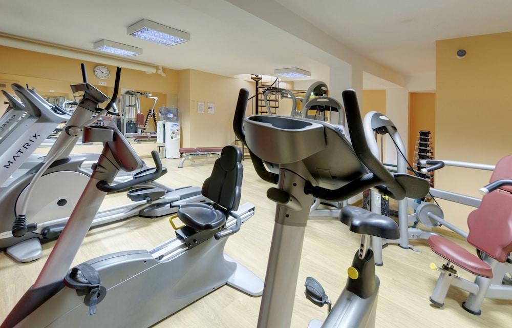 sport_facililities