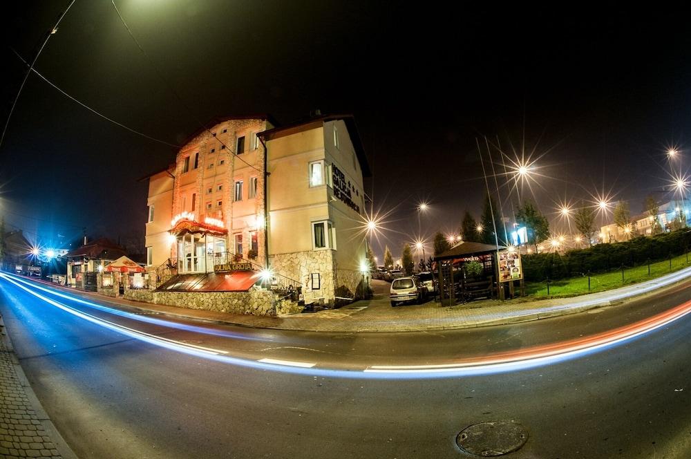 hotel
