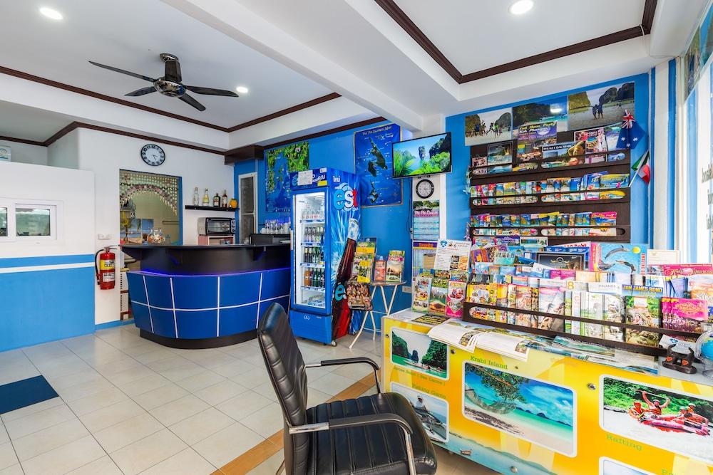 lobby