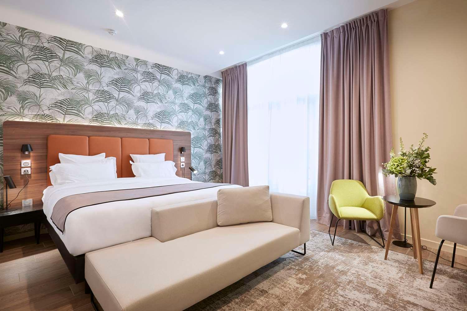 rooms