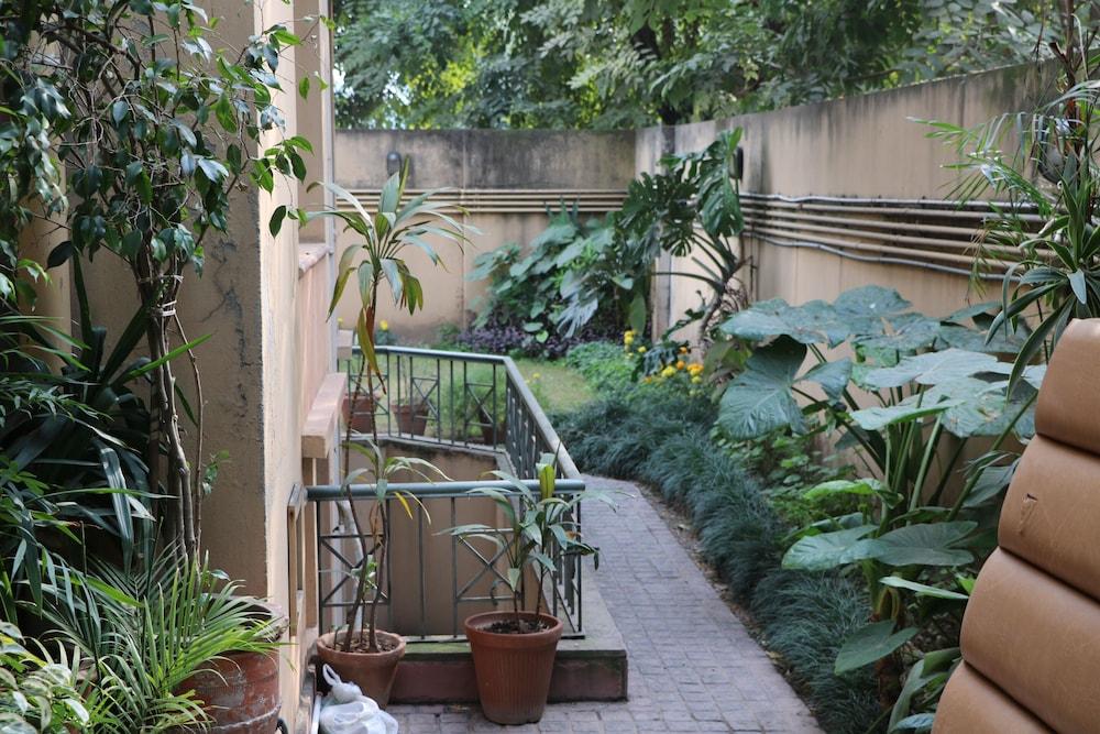 surroundings