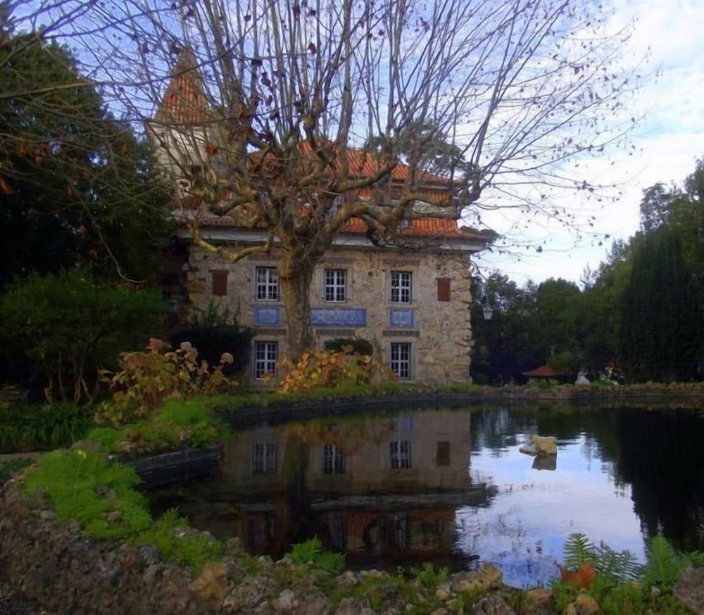 surroundings