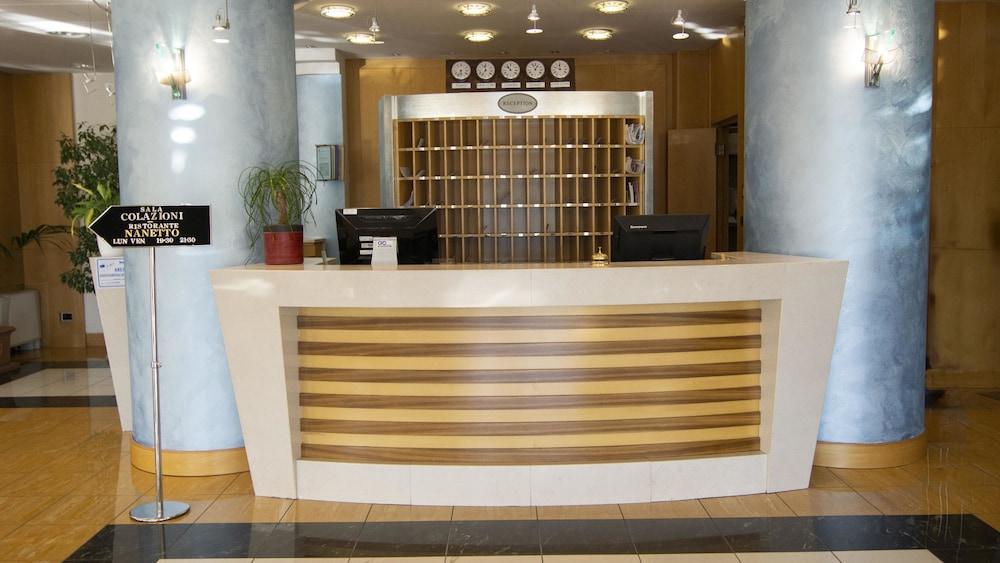 lobby