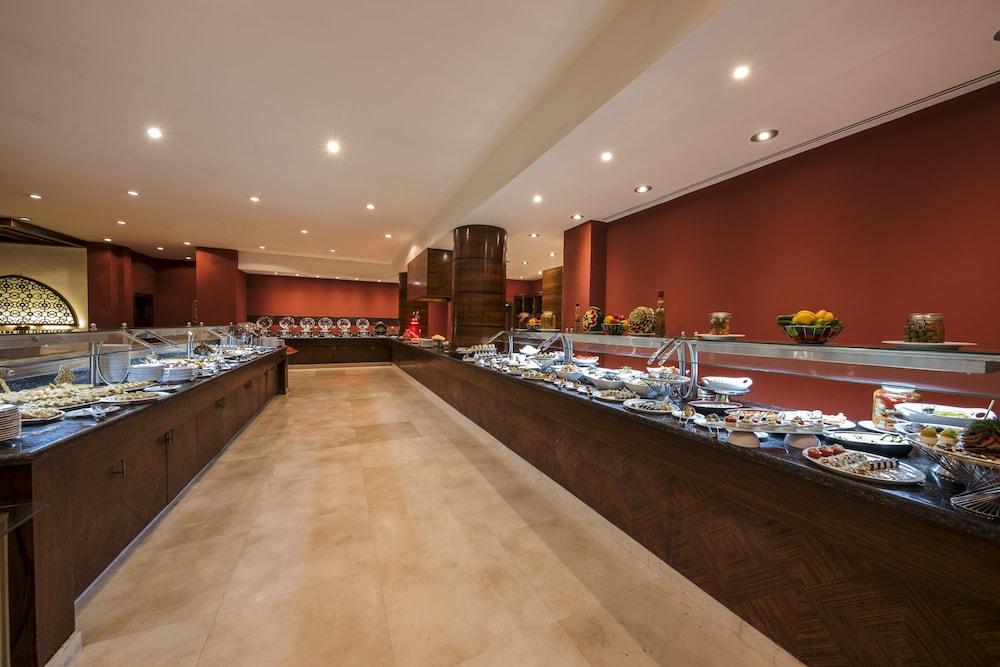 restaurant-cafeteria