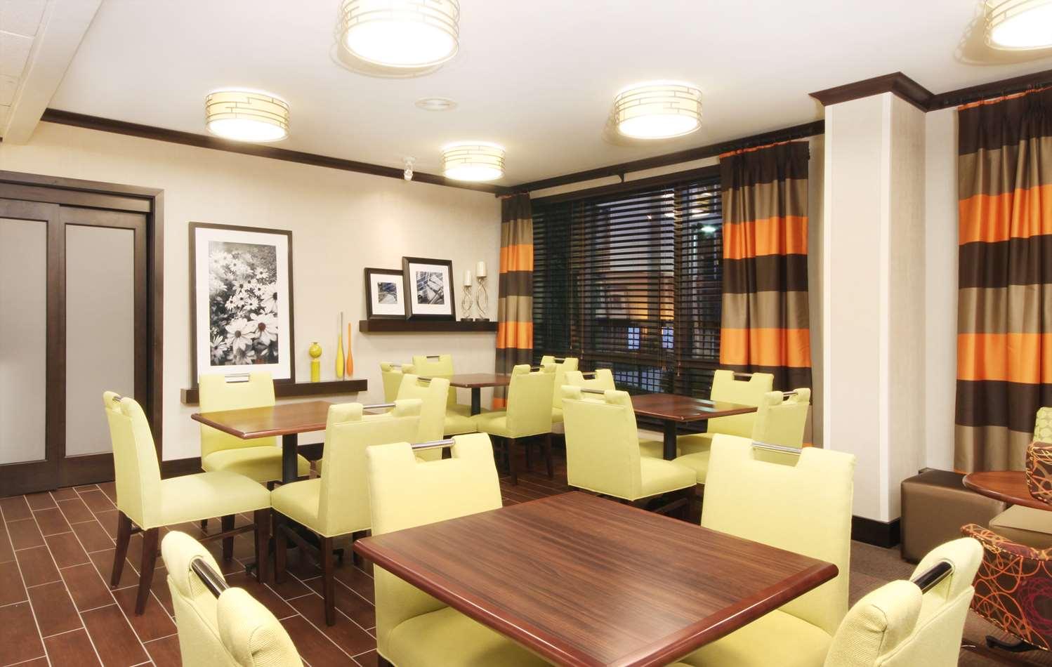 restaurant cafeteria