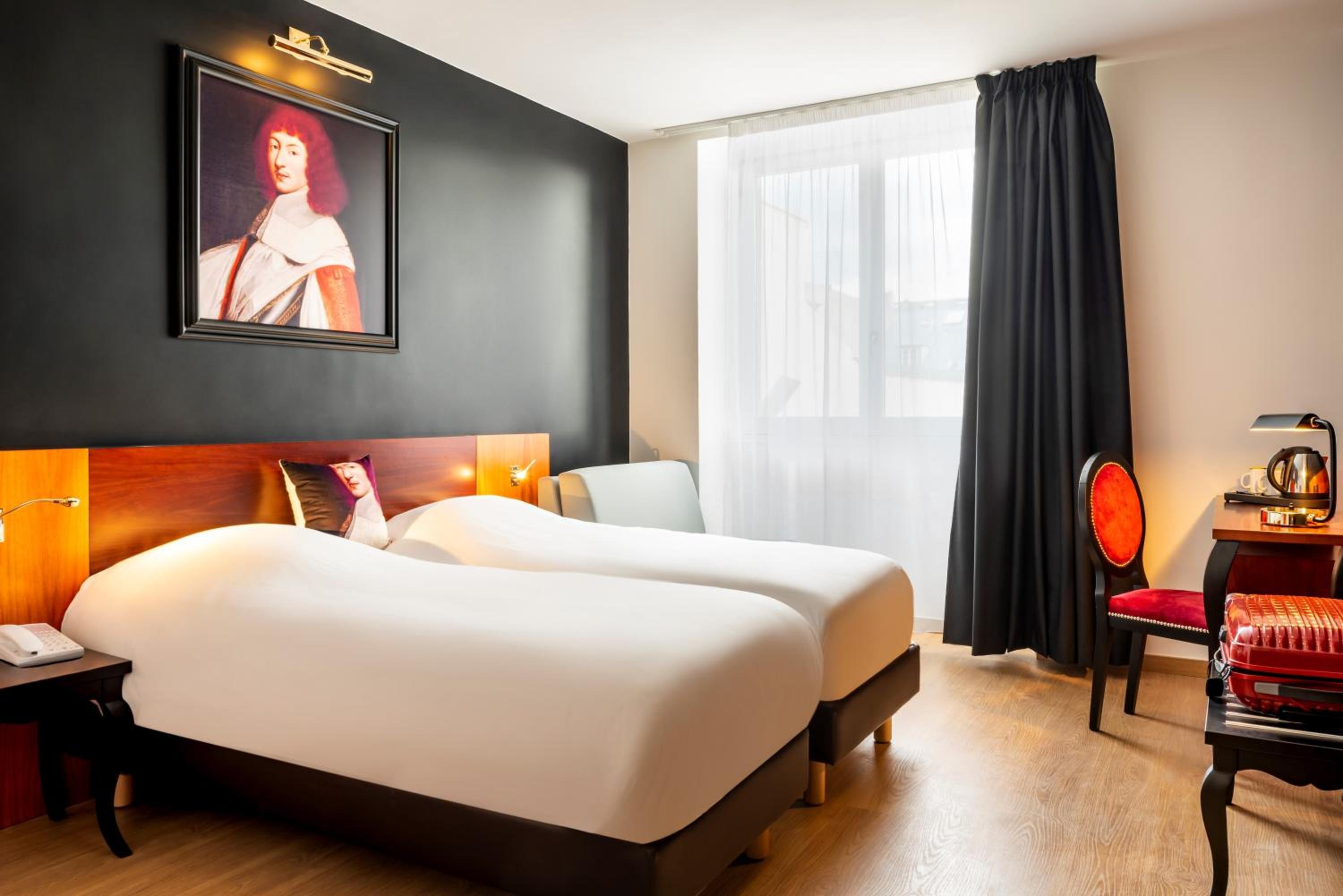 rooms