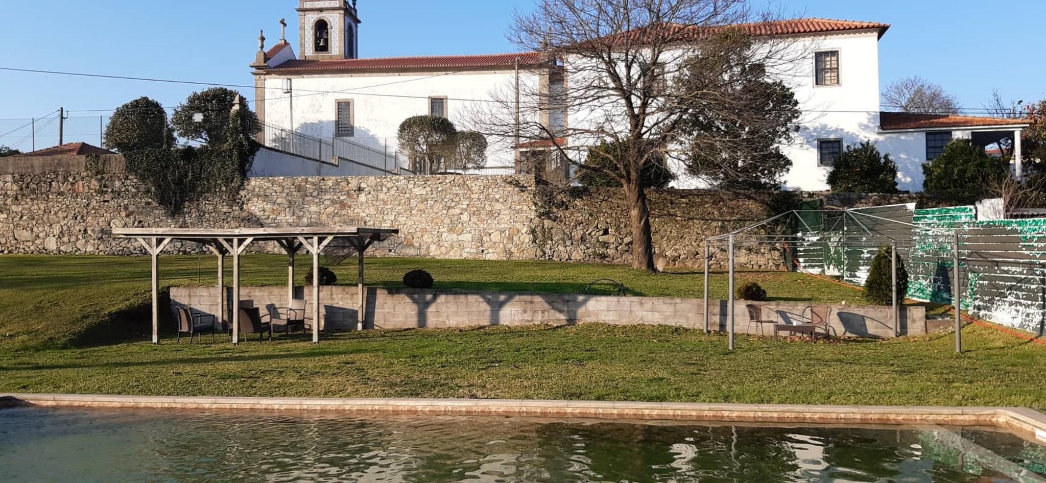 surroundings