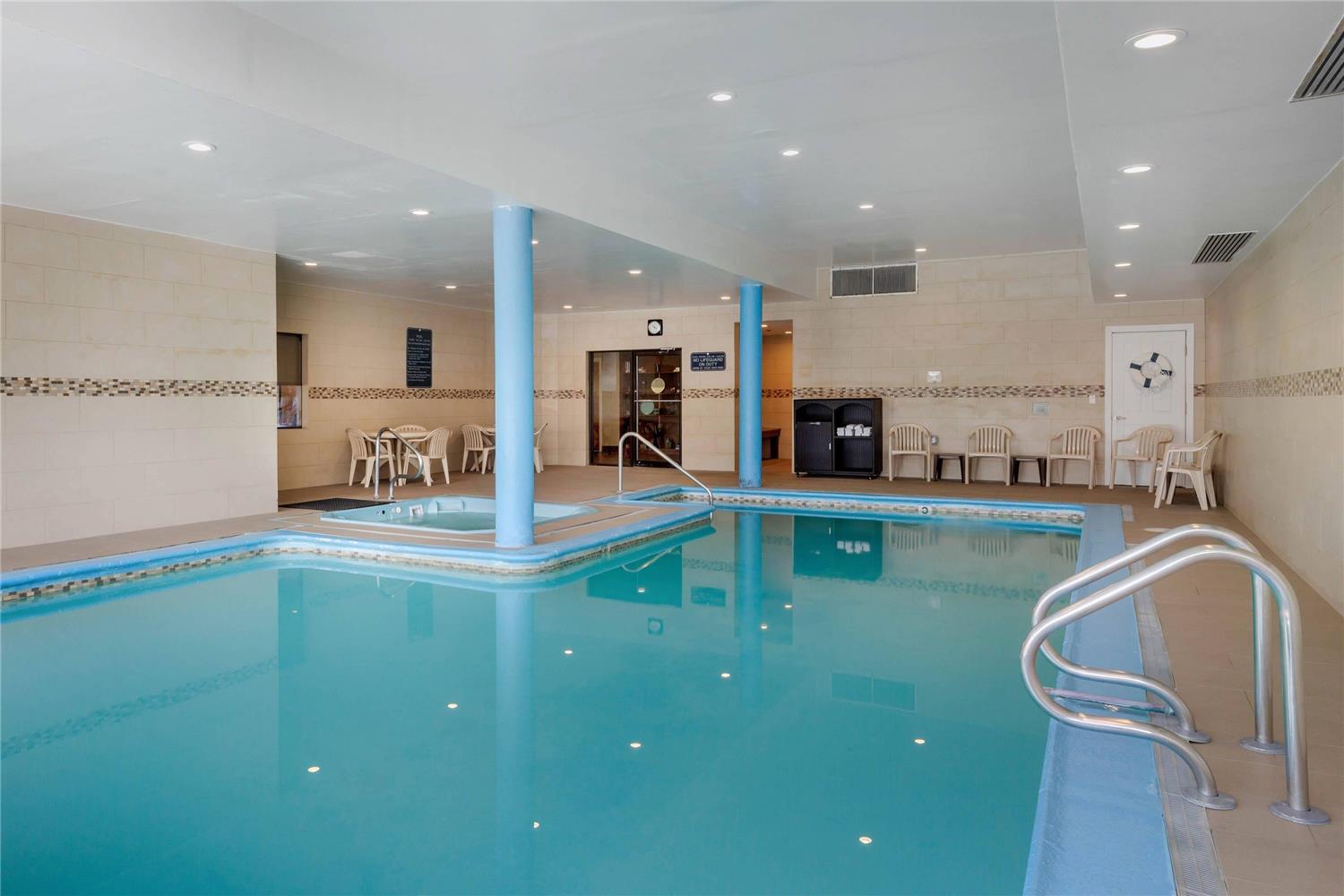 swimming pool spa