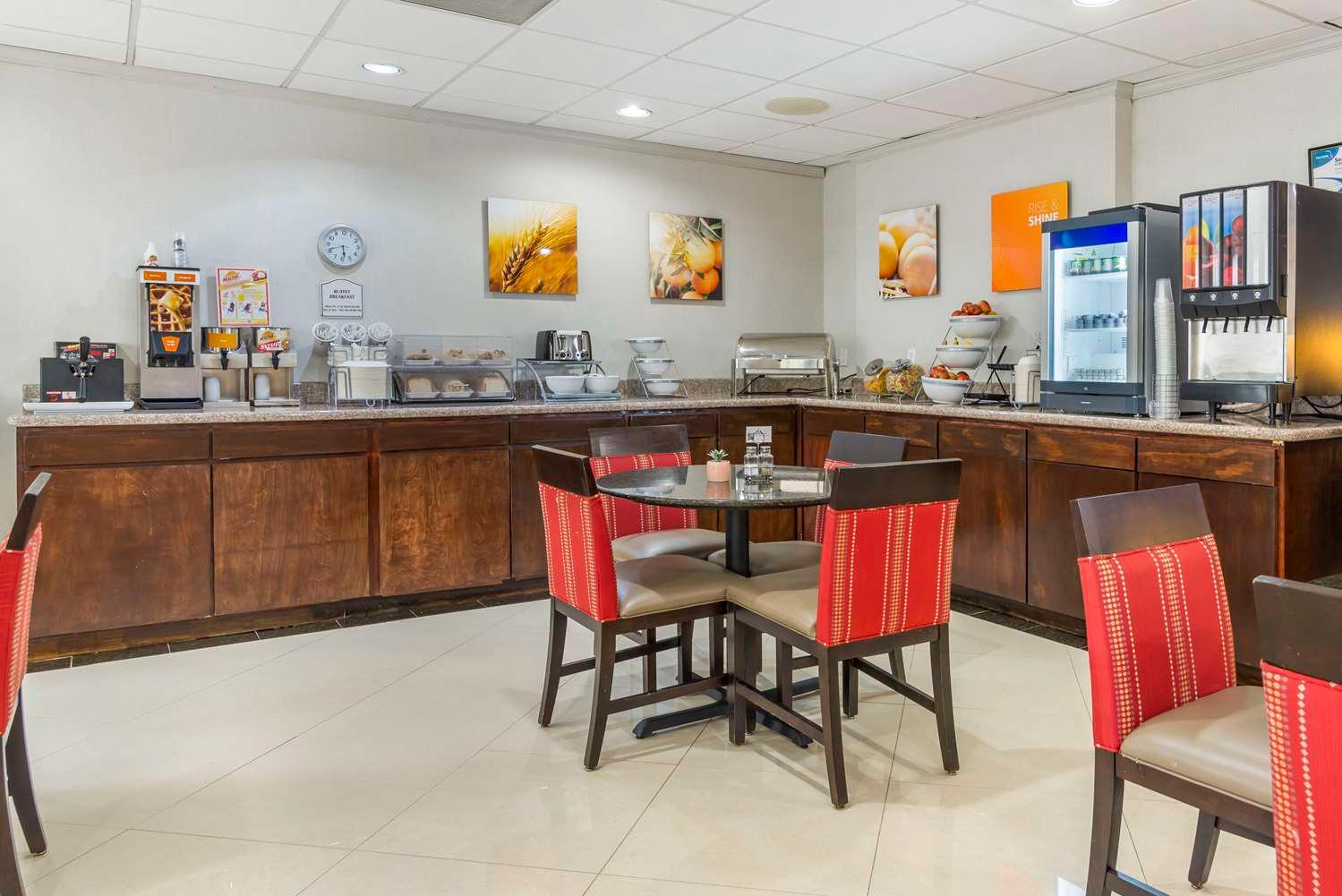 restaurant cafeteria