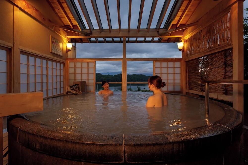 swimming pool spa