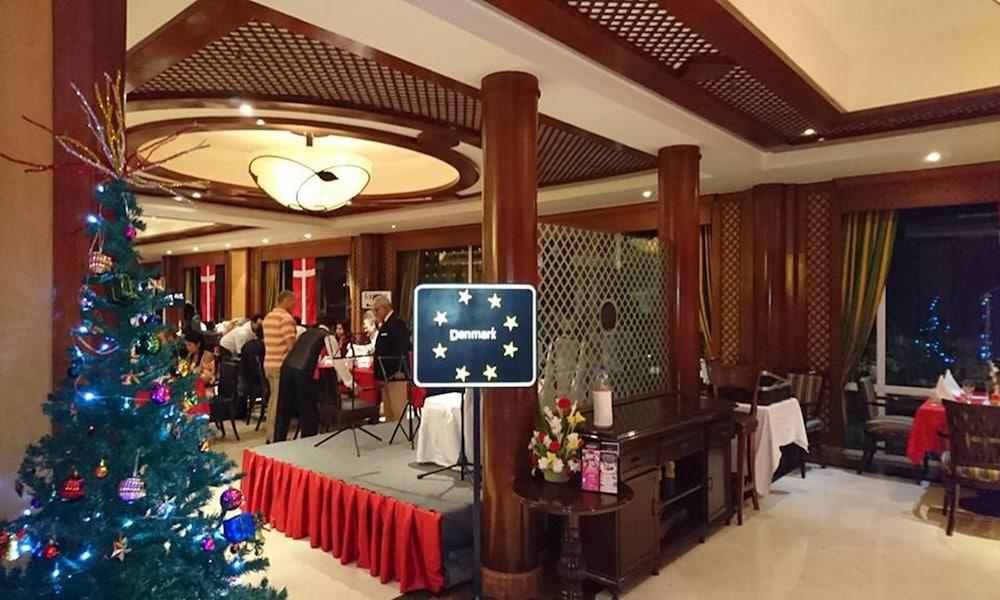 lobby