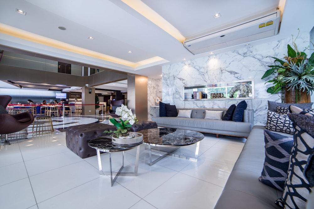 lobby