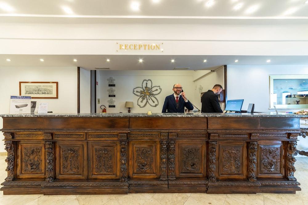 lobby