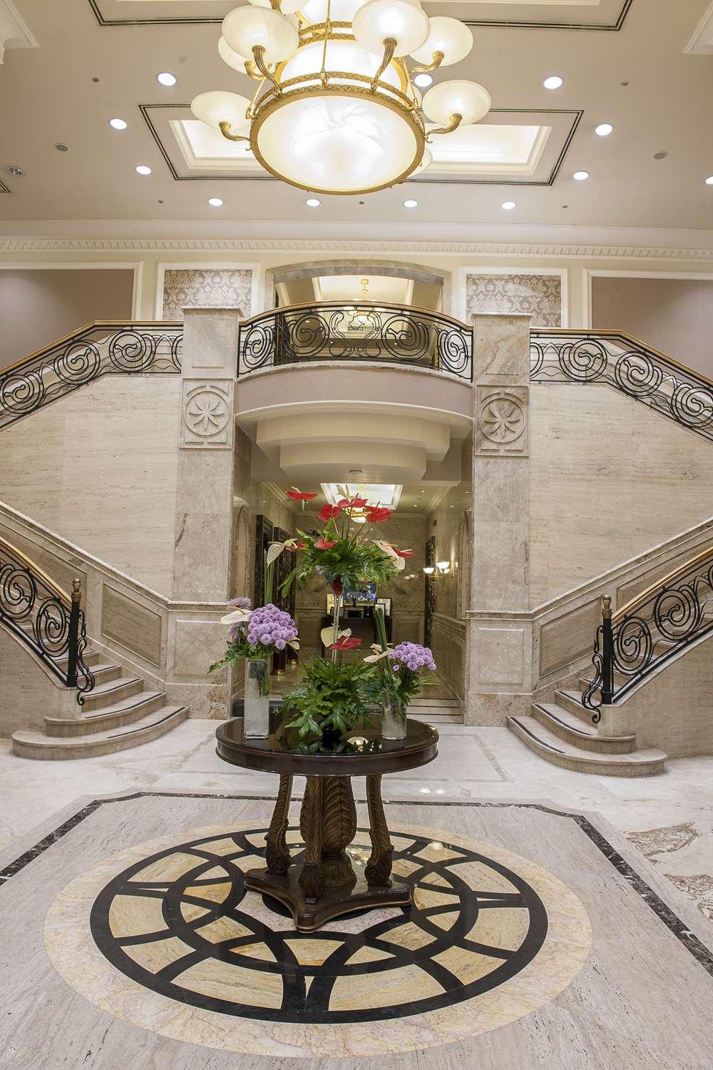 lobby
