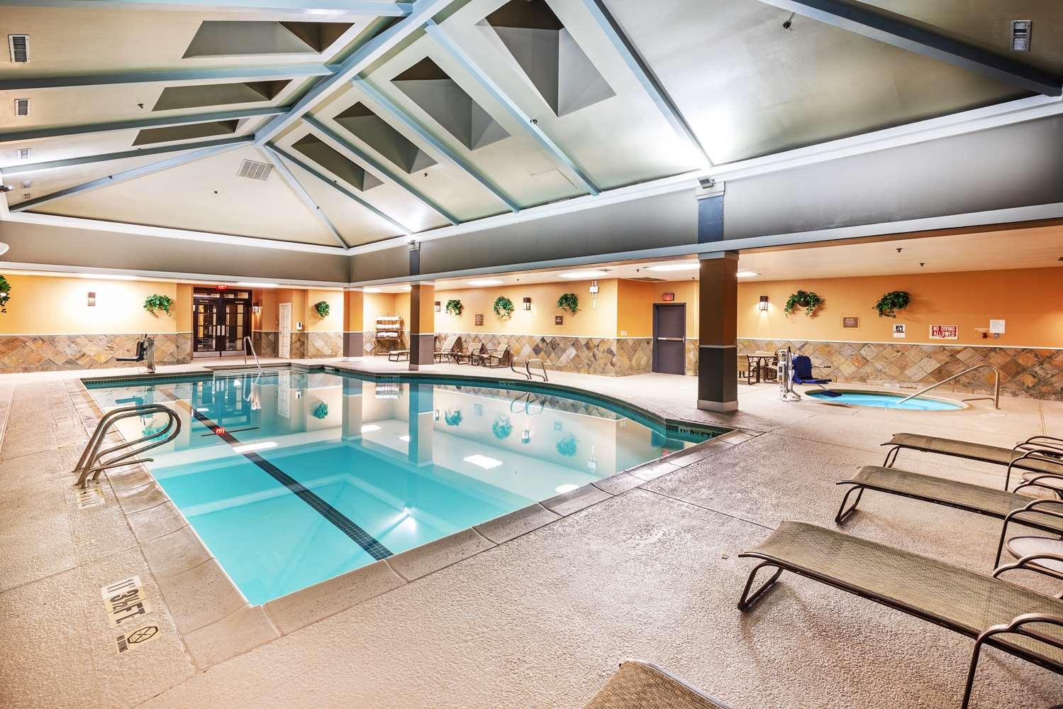 swimming pool spa