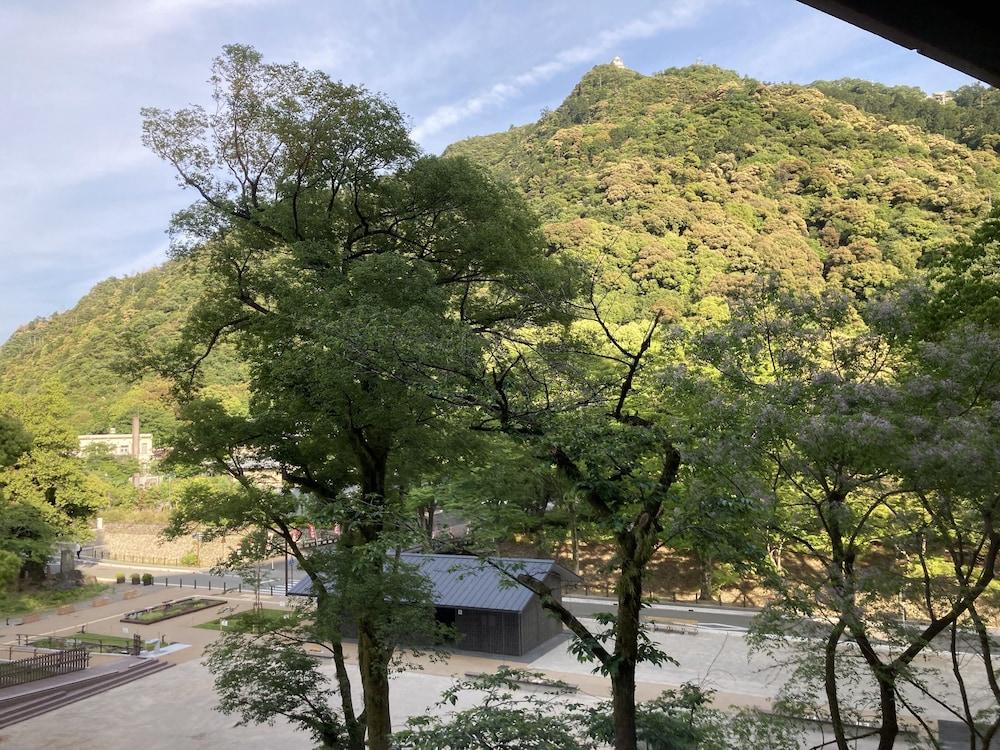 surroundings