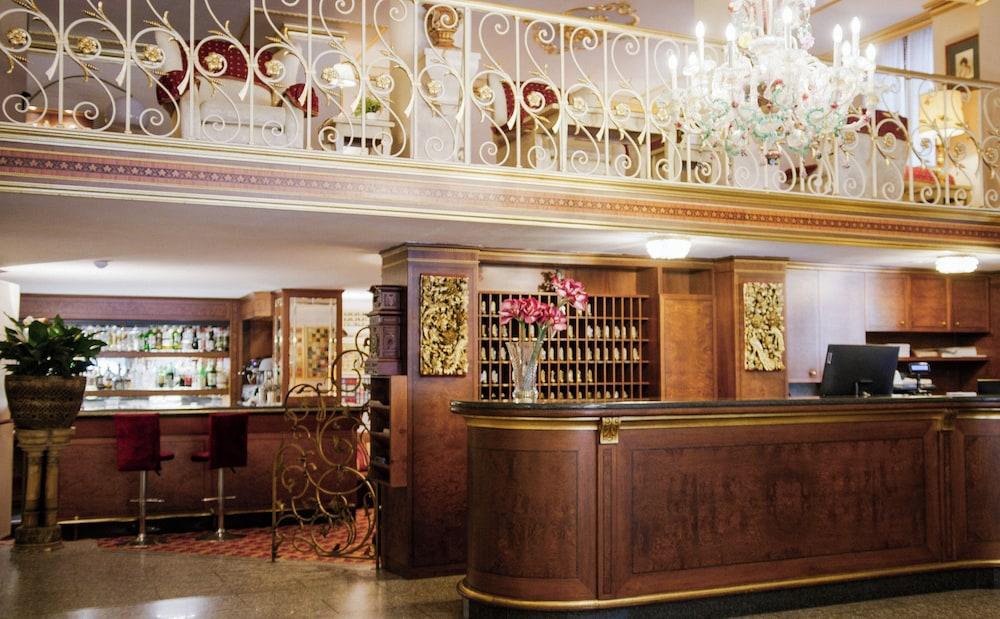 lobby