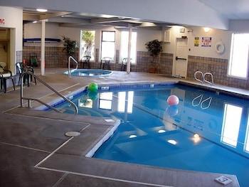 swimming pool spa