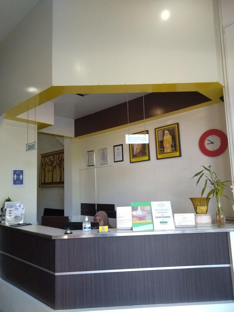 lobby