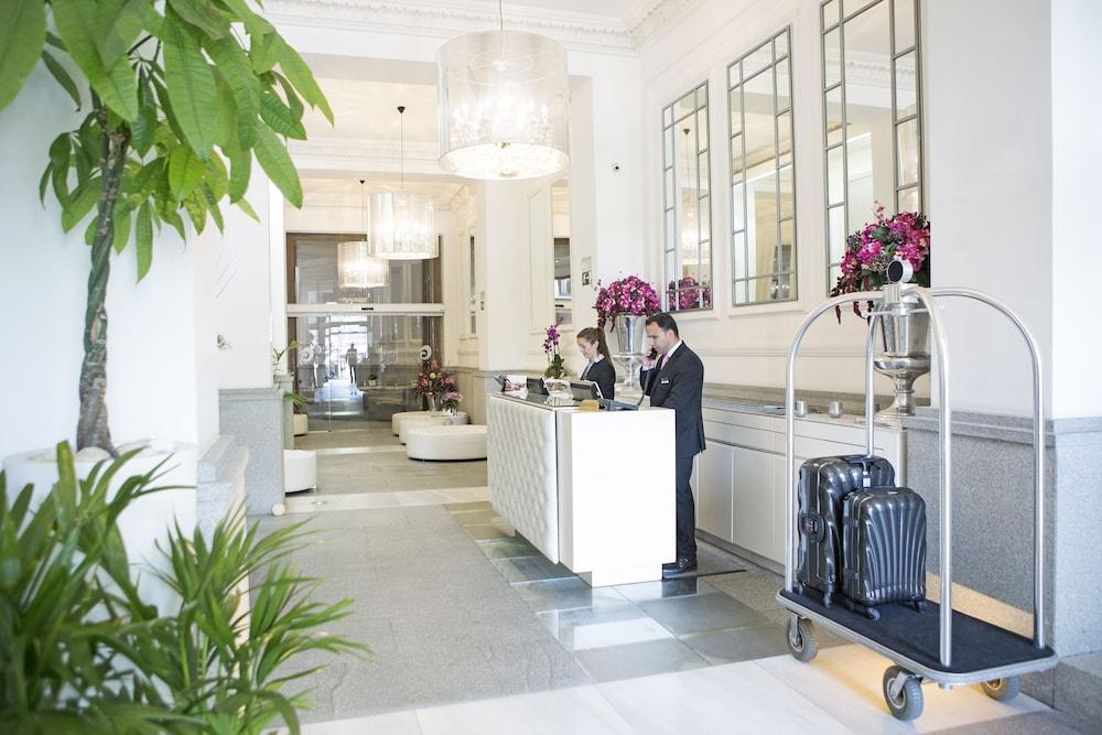 lobby