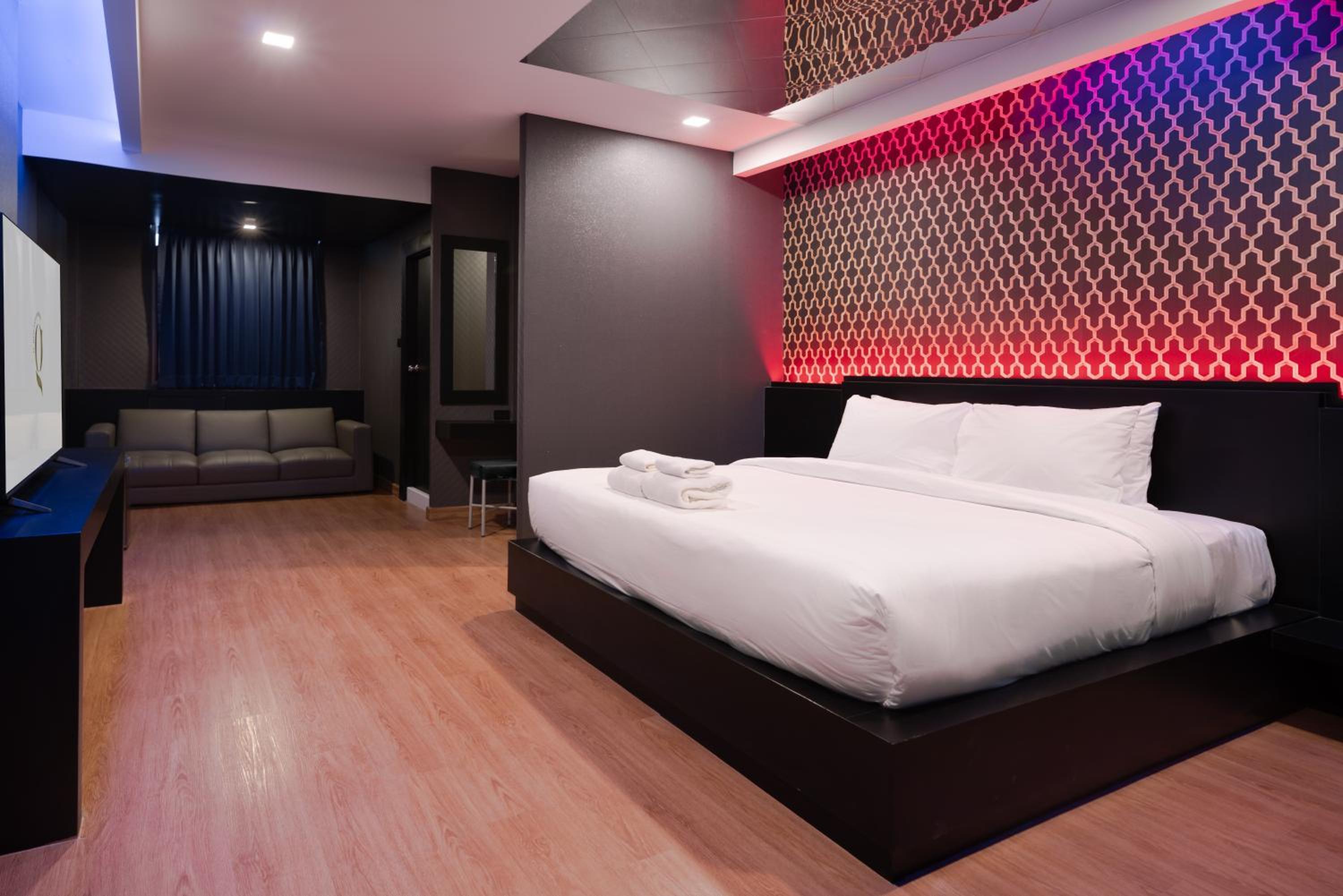 rooms