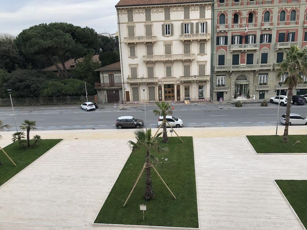 surroundings