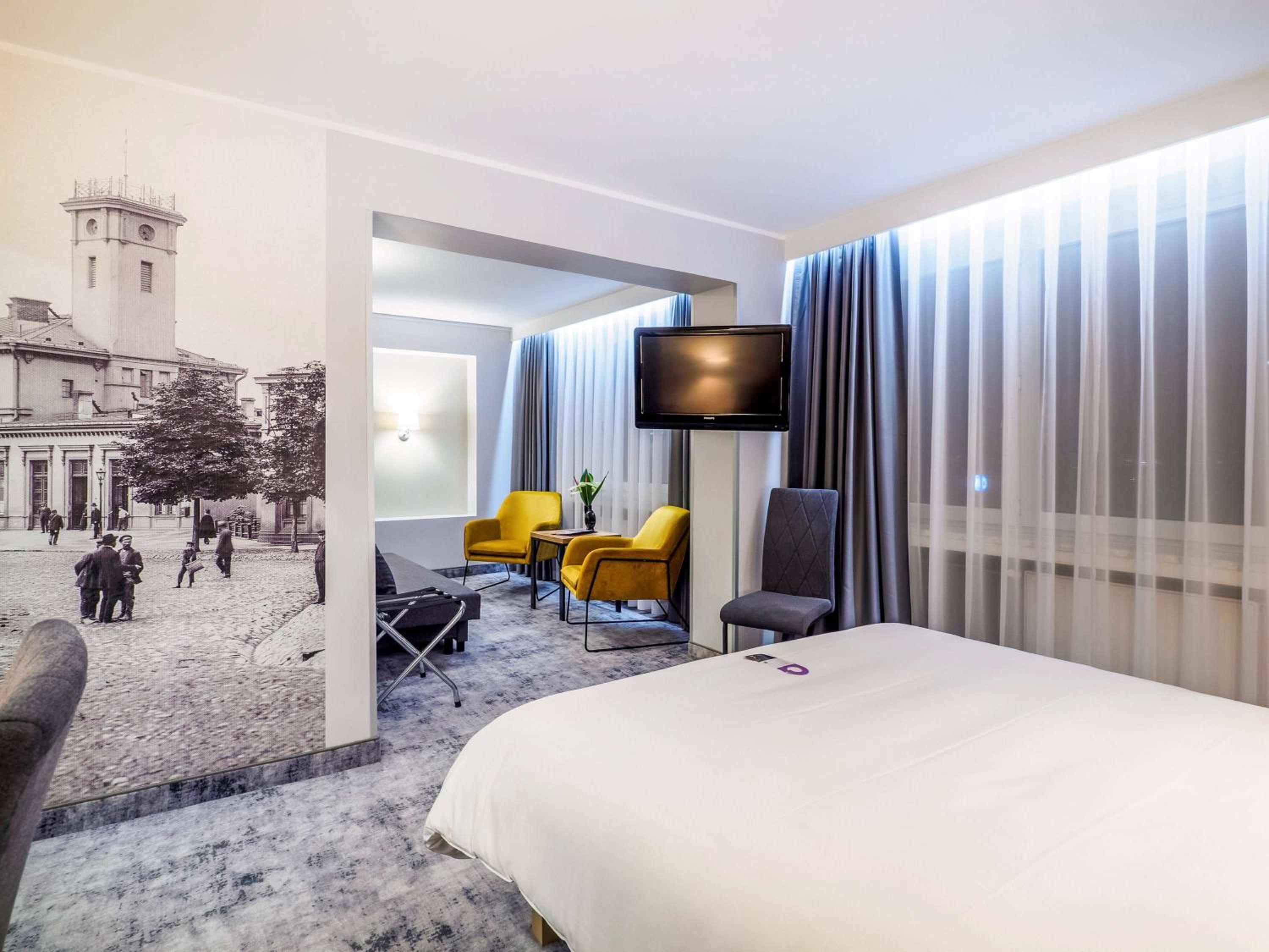 rooms