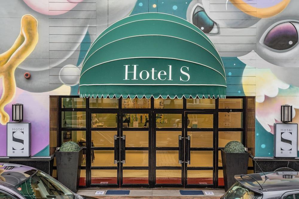 hotel