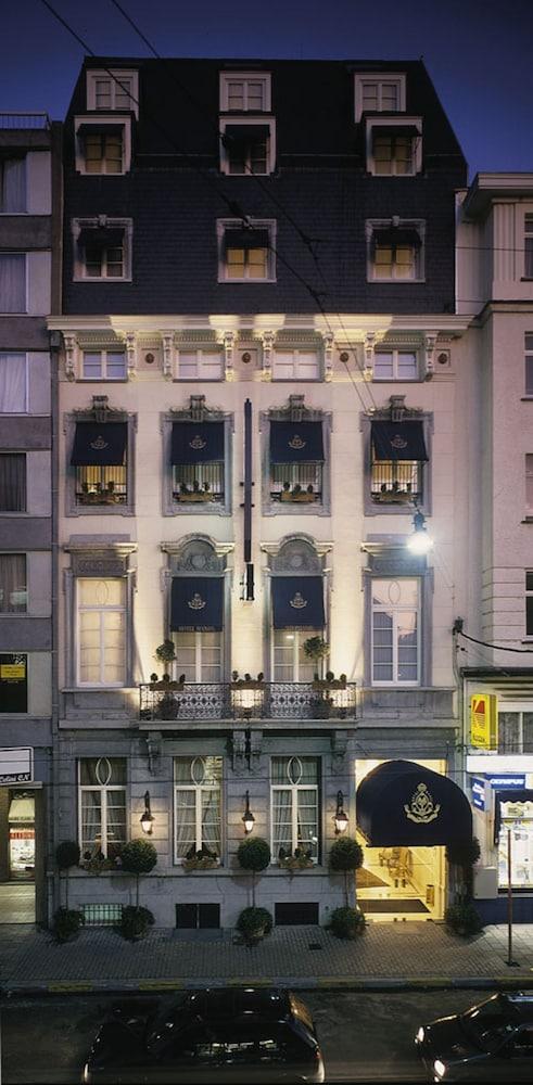 hotel