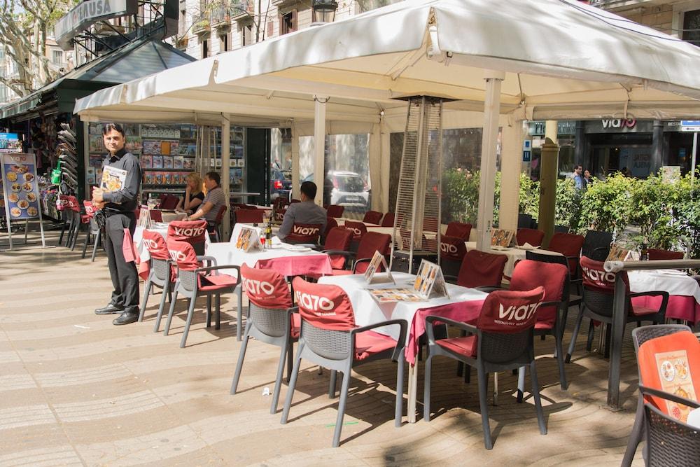 restaurant-cafeteria